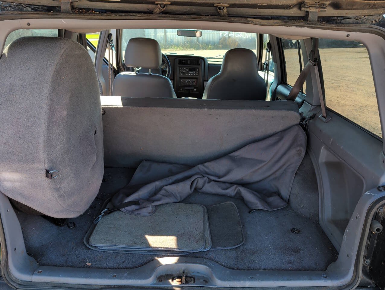 Used 1998 Jeep Cherokee Sport AWD/4WD image 24