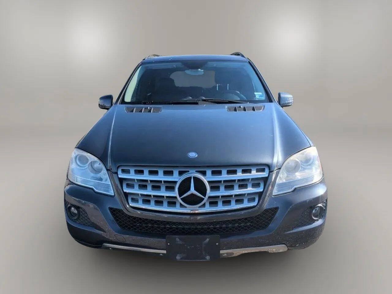 Used 2011 Mercedes-Benz ML 350 4MATIC image 2