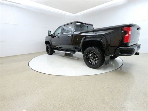 Used 2020 Chevrolet Silverado 3500 High Country w/ Z71 Off-Road Package image 5