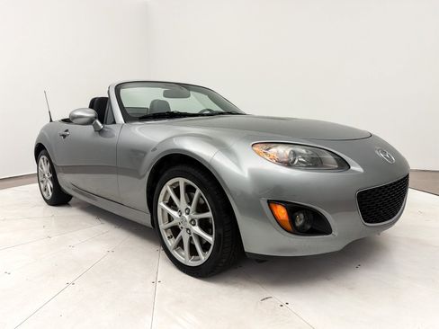 Used 2011 MAZDA MX-5 Miata Grand Touring w/ Premium Pkg image 8