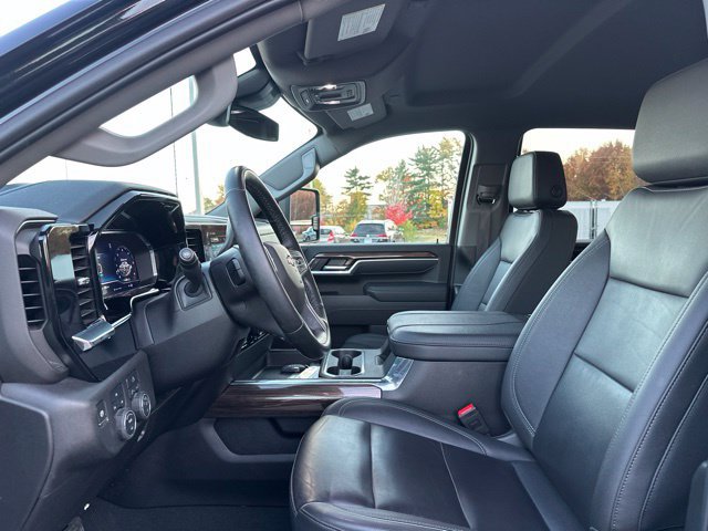 Used 2025 Chevrolet Silverado 2500 LT AWD/4WD image 19