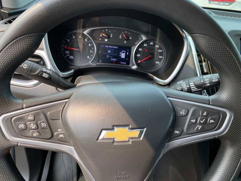 Used 2023 Chevrolet Equinox LT w/ LPO, Floor Liner Package image 15