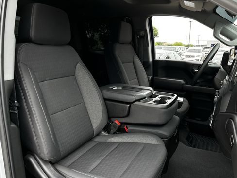 Used 2024 Chevrolet Silverado 1500 Custom image 30