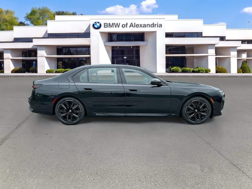 Used 2026 BMW 760i xDrive AWD/4WD image 8