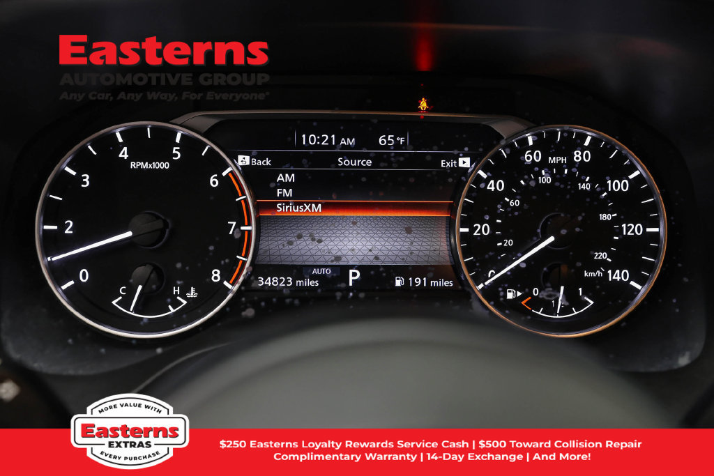 Used 2023 Nissan Rogue S AWD/4WD image 16