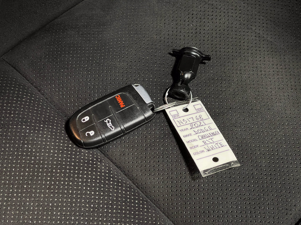 Used 2021 Dodge Challenger R/T Scat Pack RWD image 39