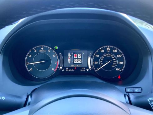 Used 2025 Acura RDX SH-AWD image 24