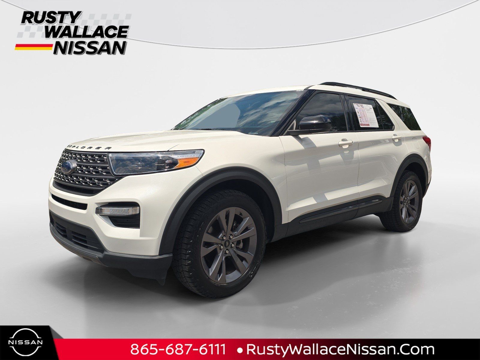 Used 2022 Ford Explorer XLT w/ Equipment Group 202A AWD/4WD image 1