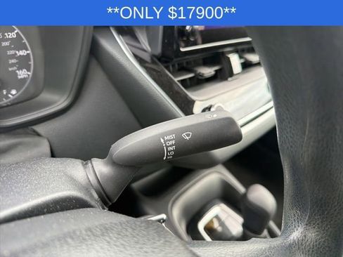 Used 2024 Toyota Corolla LE image 31