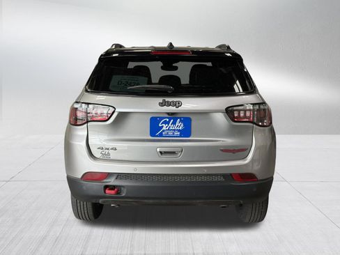 Used 2023 Jeep Compass Trailhawk AWD/4WD image 6
