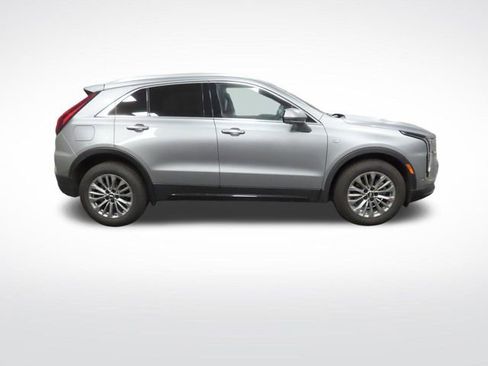 Certified 2025 Cadillac XT4 Premium Luxury image 7