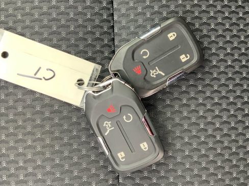 Used 2023 GMC Acadia SLE w/ Driver Convenience Package image 38