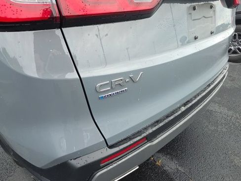 Used 2025 Honda CR-V Sport image 9