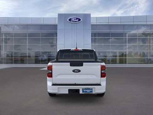 New 2025 Ford Maverick Lobo image 5