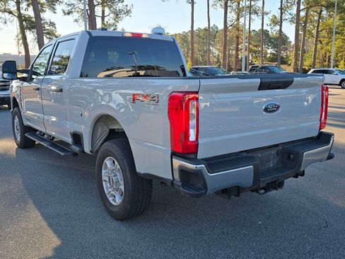 Used 2025 Ford F250 XLT w/ FX4 Off-Road Package image 5
