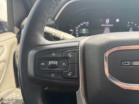 Used 2023 GMC Yukon Denali image 18
