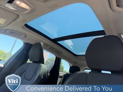 Certified 2026 Volvo XC60 B5 Plus w/ Protection Package Premier AWD/4WD image 19