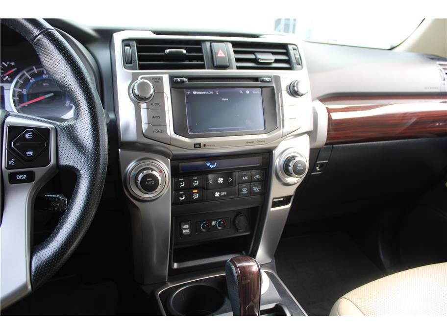 Used 2016 Toyota 4Runner Limited AWD/4WD image 28