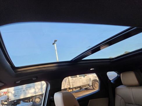 New 2025 Chevrolet Blazer Premier w/ Enhanced Convenience Package image 13