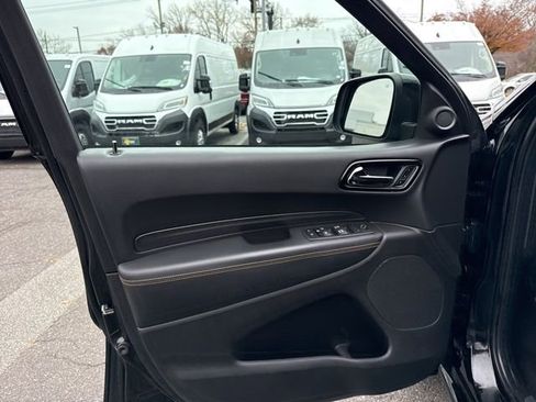 Used 2023 Dodge Durango R/T image 37