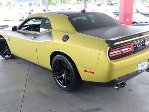Used 2021 Dodge Challenger R/T Scat Pack w/ T/A Package RWD image 7