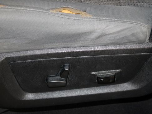 Used 2016 RAM 1500 Big Horn RWD image 19