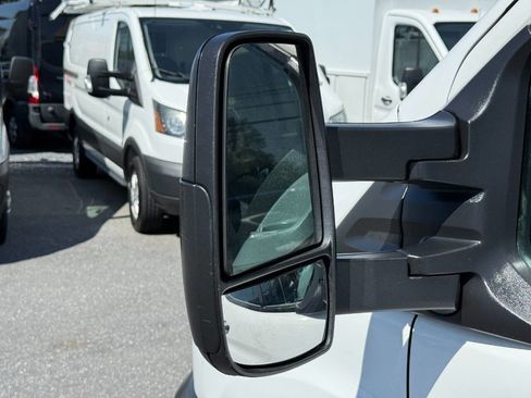 Used 2018 Ford Transit 250 138 image 31
