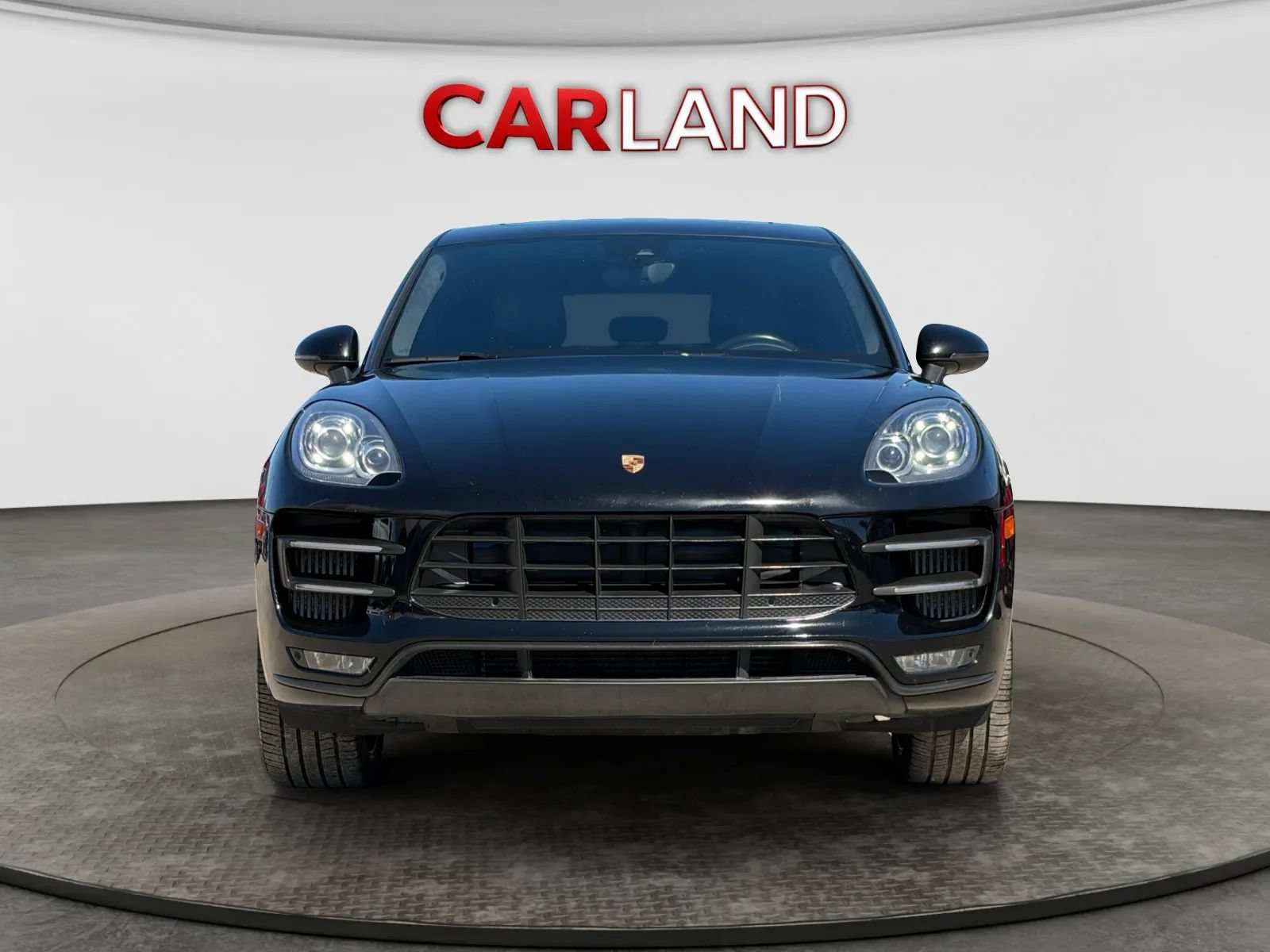 Used 2015 Porsche Macan Turbo AWD/4WD image 9