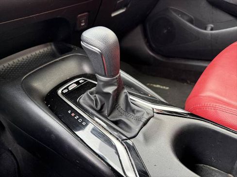 Certified 2023 Toyota Corolla SE w/ SE Package FWD image 19