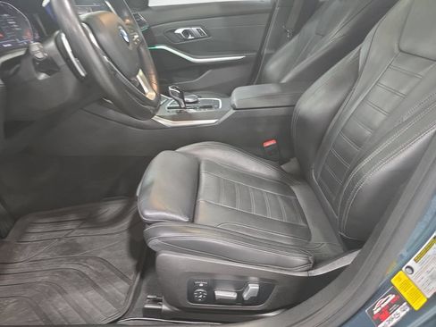 Used 2021 BMW 330i Sedan w/ Premium Package RWD image 23