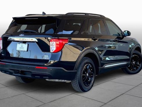 Used 2022 Ford Explorer XLT w/ Class IV Trailer Tow Package image 13