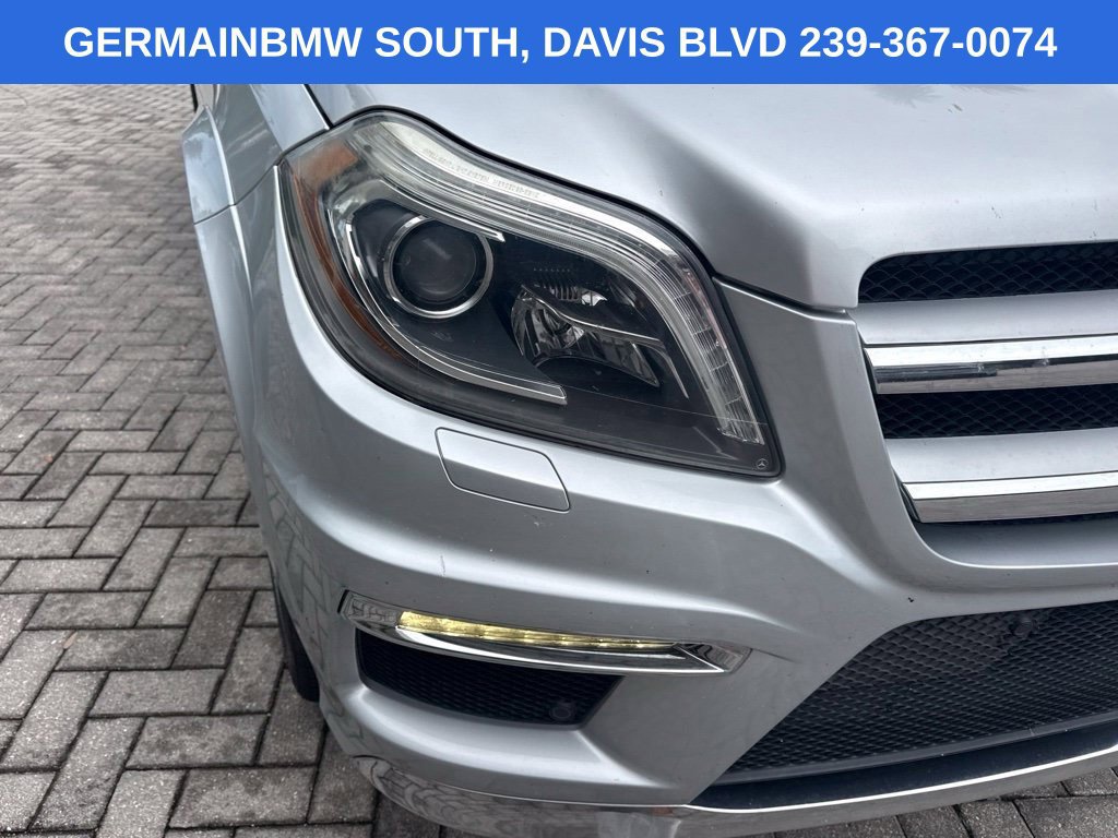 Used 2015 Mercedes-Benz GL 550 4MATIC image 17
