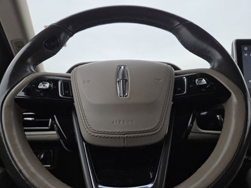 Used 2020 Lincoln Aviator Reserve image 29