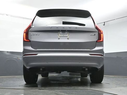New 2026 Volvo XC90 B6 Plus w/ Protection Package Premier image 38