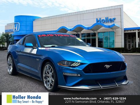 Used 2020 Ford Mustang GT Premium w/ GT Performance Package RWD image 1