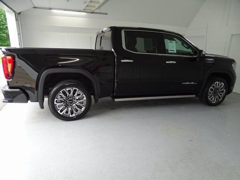 Used 2024 GMC Sierra 1500 Denali Ultimate AWD/4WD image 27