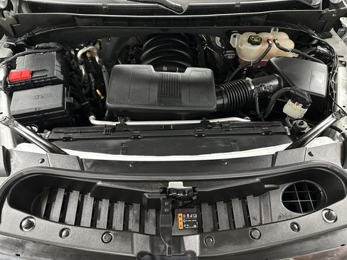 Used 2023 GMC Yukon XL AT4 w/ AT4 Premium Plus Package image 39