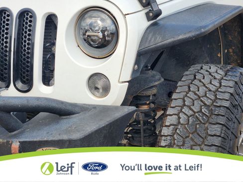 Used 2015 Jeep Wrangler Sport w/ Connectivity Group AWD/4WD image 6