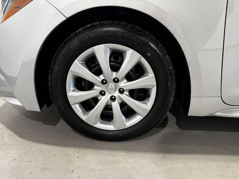 Used 2023 Toyota Corolla LE FWD image 8