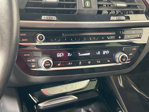 Used 2019 BMW X3 xDrive30i w/ Premium Package image 16