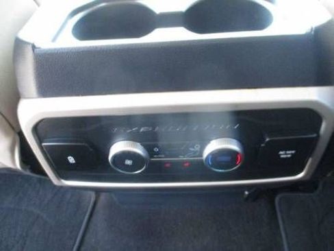 Used 2023 Ford Expedition Max Limited image 16