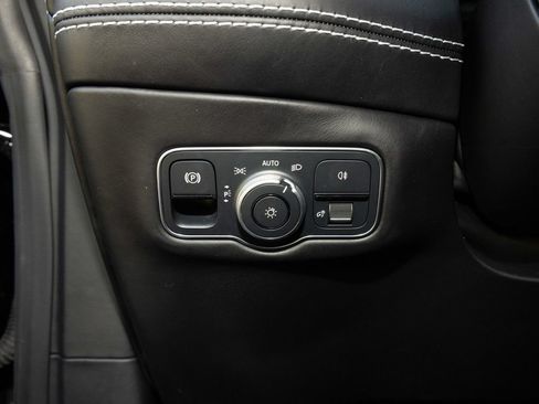 Used 2023 Aston Martin DBX 707 AWD/4WD image 28