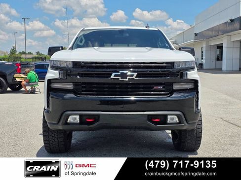 Used 2019 Chevrolet Silverado 1500 LT Trail Boss AWD/4WD image 2
