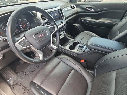 Used 2023 GMC Acadia SLT image 31