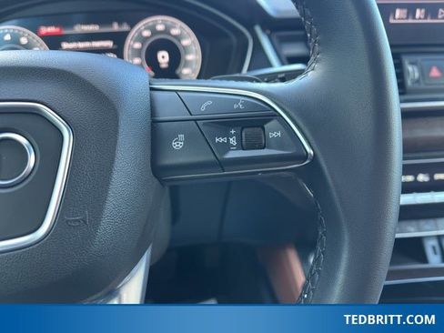 Used 2022 Audi Q5 2.0T Prestige w/ Prestige Package image 31