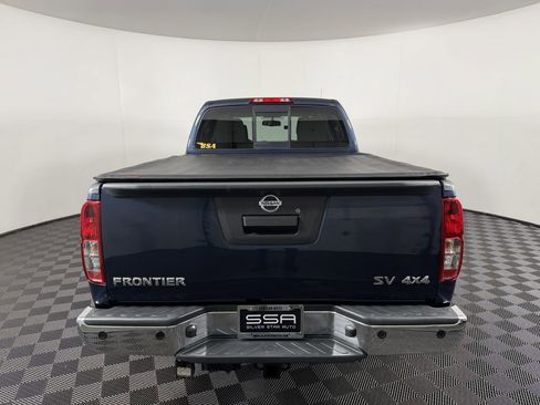 Used 2019 Nissan Frontier SV w/ Value Truck Package AWD/4WD image 6