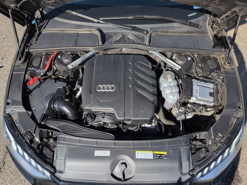 Used 2023 Audi A4 2.0T Premium w/ Convenience Package image 33
