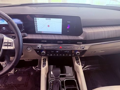 Used 2024 Kia Telluride SX Prestige image 29