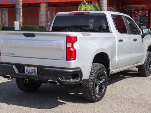 Used 2020 Chevrolet Silverado 1500 LT Trail Boss w/ Convenience Package image 9