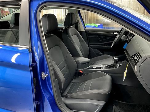 Used 2024 Volkswagen Jetta SEL image 31